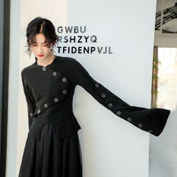 紅葉服飾 品牌故事、設計理念與時尚影響力